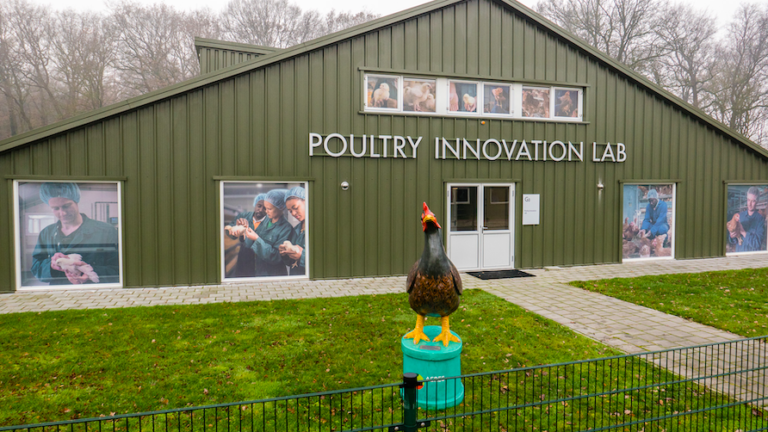 Read more about the article Le Poultry Expertise Center en visite chez Copeeks pour échanger sur les particules fines